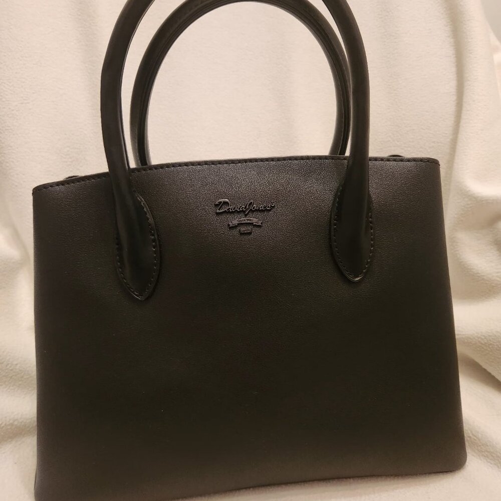 Black handbag with detachable strap - lots of zippered compartments & pockets